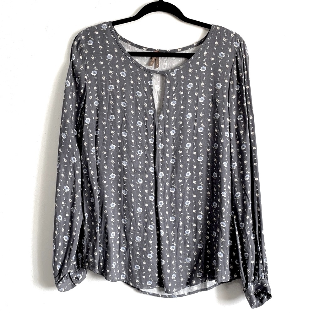 Stetson Ditsy Floral Print Long Sleeves Top
